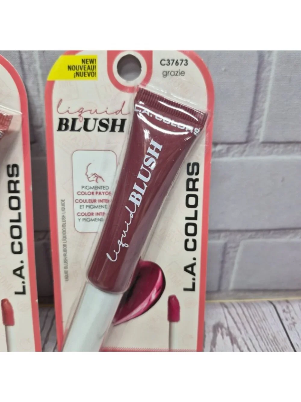 3pc LA Colors Very Cherry Lip‎ Gloss & Liquid Blush Amore, Grazie